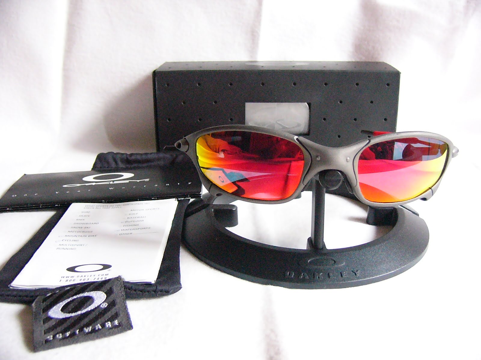 Oakley Saint: Juliet X-Metal Serialed