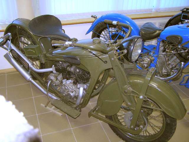 Советский мотоцикл ПМЗ А 750