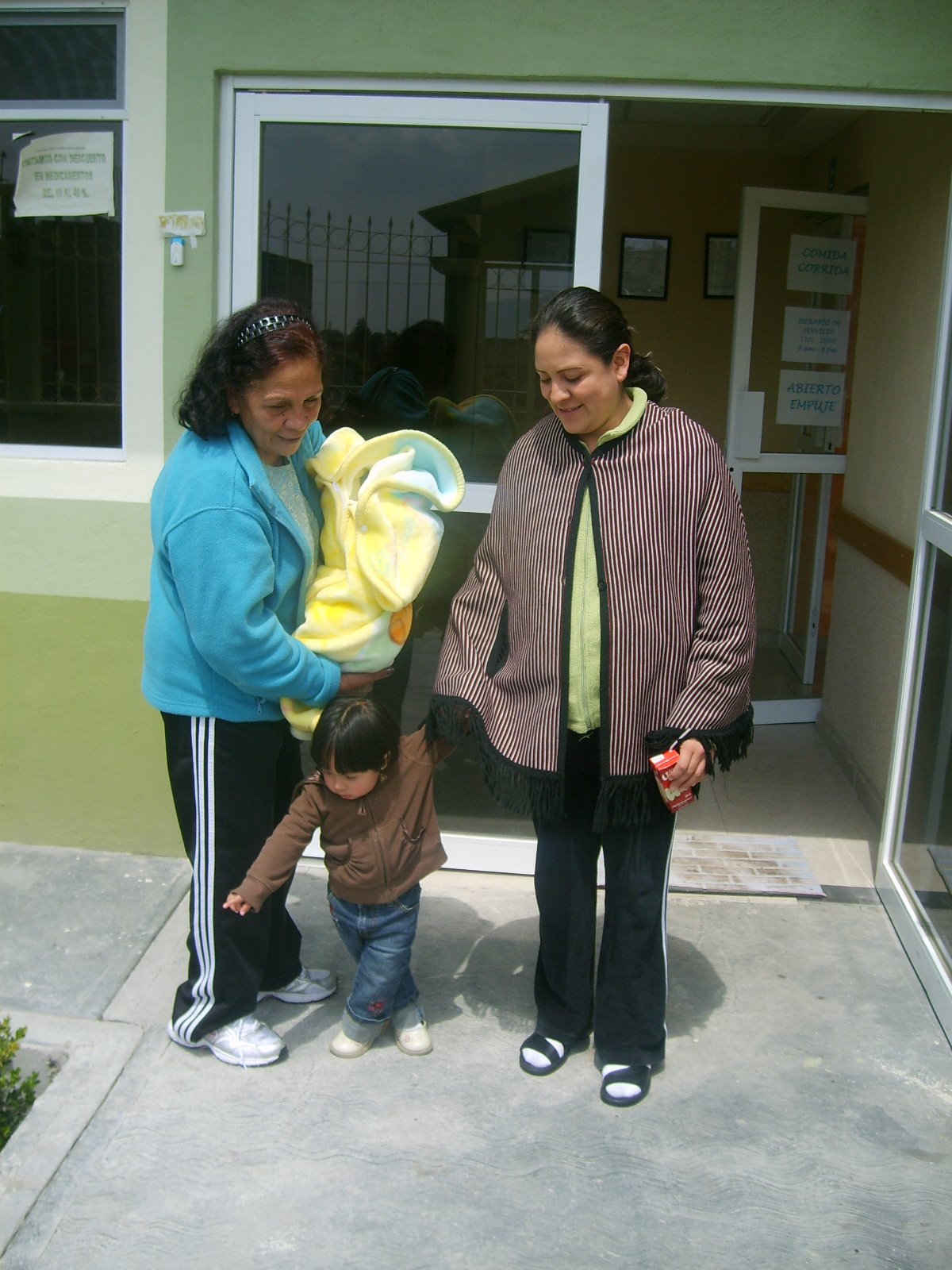 [S6001790.JPG]