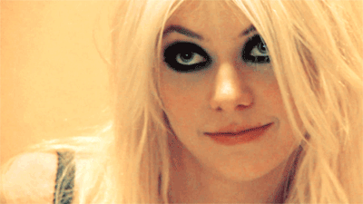 Eu falo Três linguas...