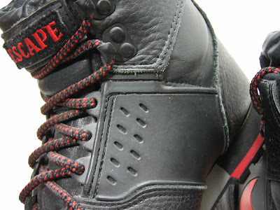 Flattophitop!: NIKE LAHAR ESCAPE III (1989)