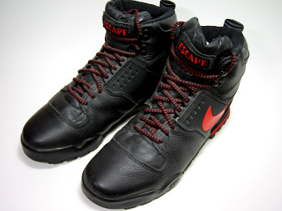 Flattophitop!: NIKE LAHAR ESCAPE III (1989)