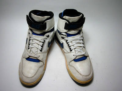 nike revolution 1987