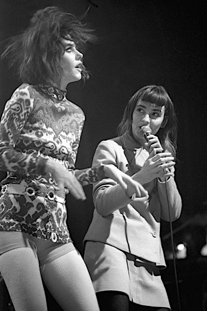 Qui Est La Fille De Rita Mitsouko IGNORE ALIEN ORDERS: Rita Mitsouko - Mantes La Jolie - 1985
