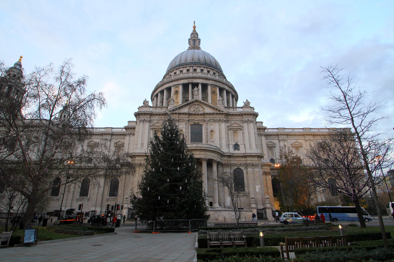 An Architectural Pilgrimage: St. Paul's Cathedral