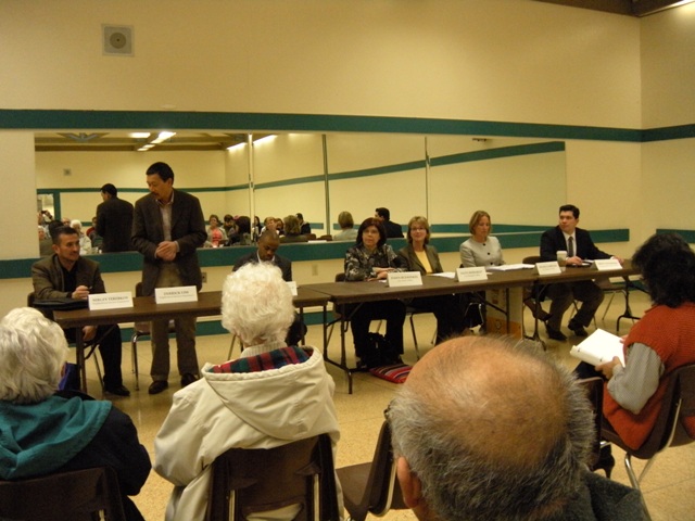 [Community+Partnership+Meeting+March+10+2010.JPG]