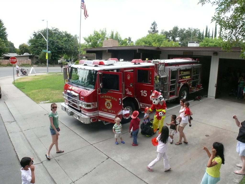 [15openhouse.jpg]