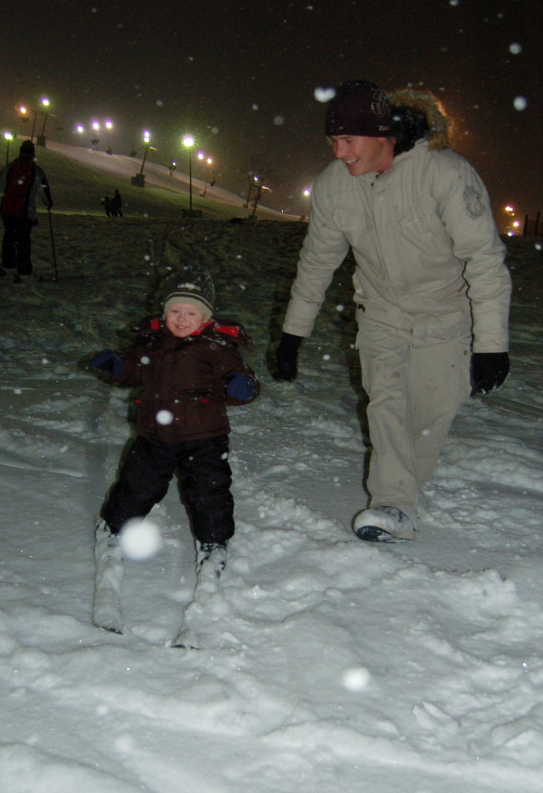 [DSC_0316+copy.jpg]