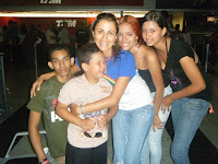With my nehews:Flavio and Leo, and nieces: duda and Su at the day i leave Brazil