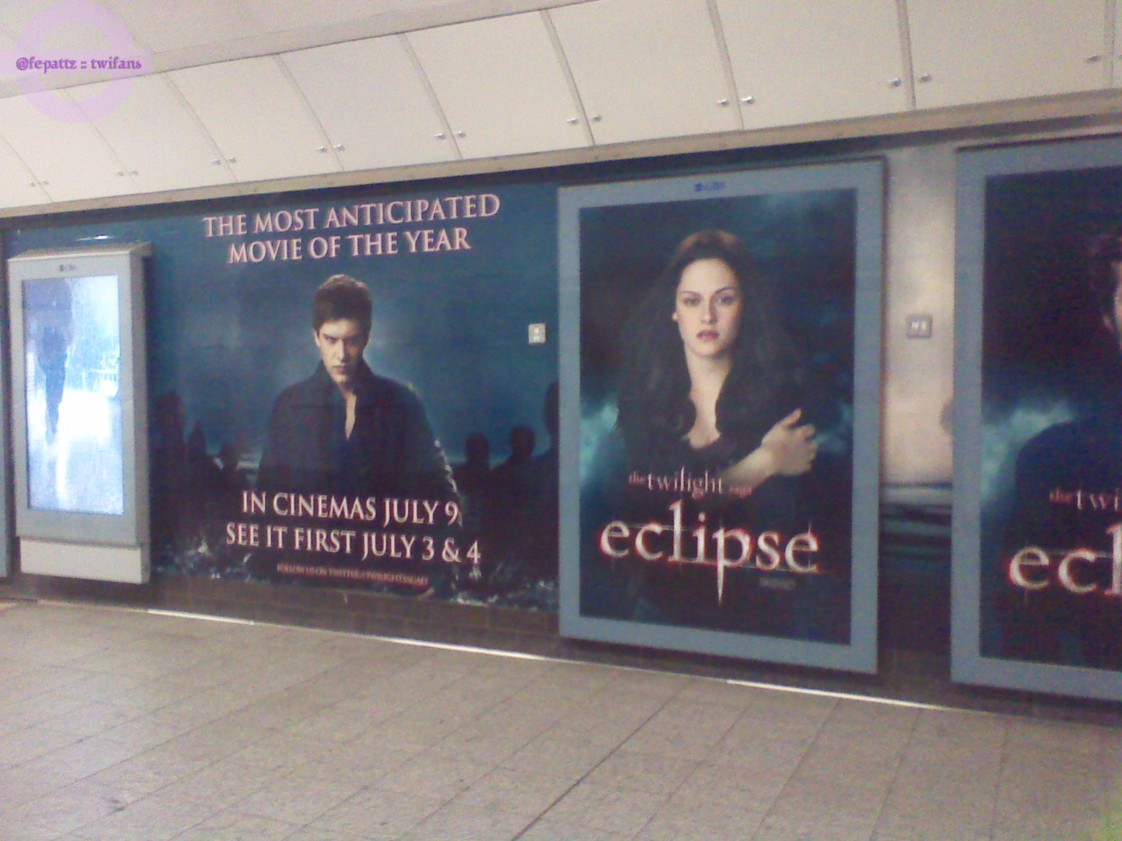 Några av skådisarna var nävarande på premiären men inte Robert, Kristen