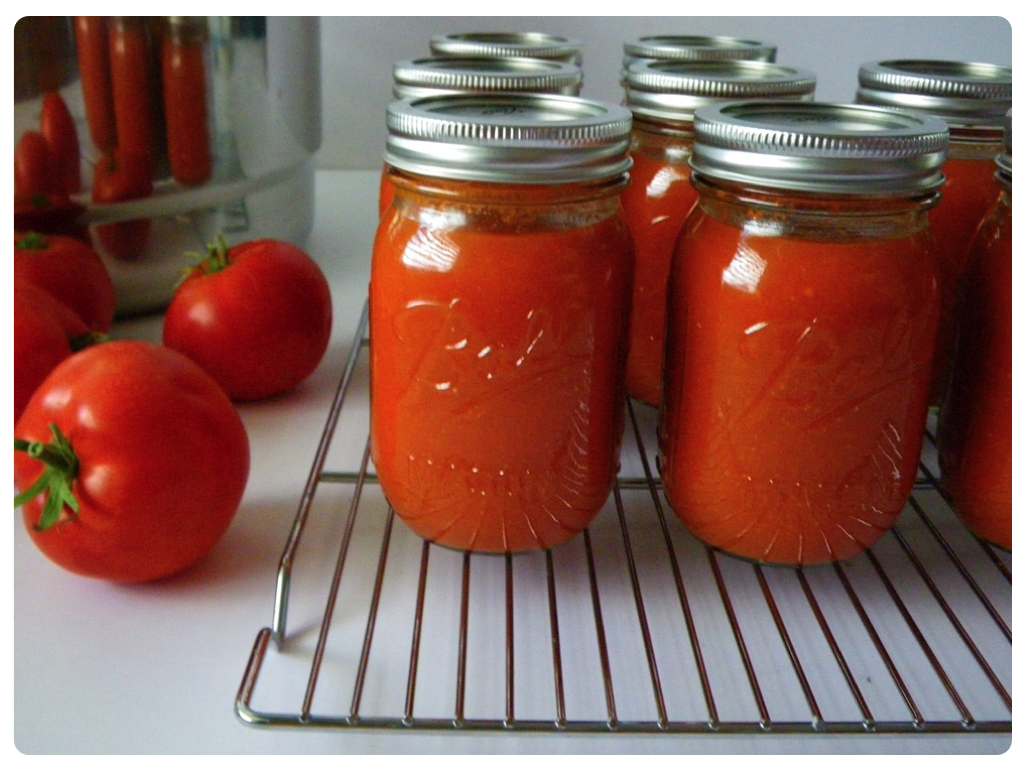 The Table Runner Storing September & Homemade Tomato Sauce