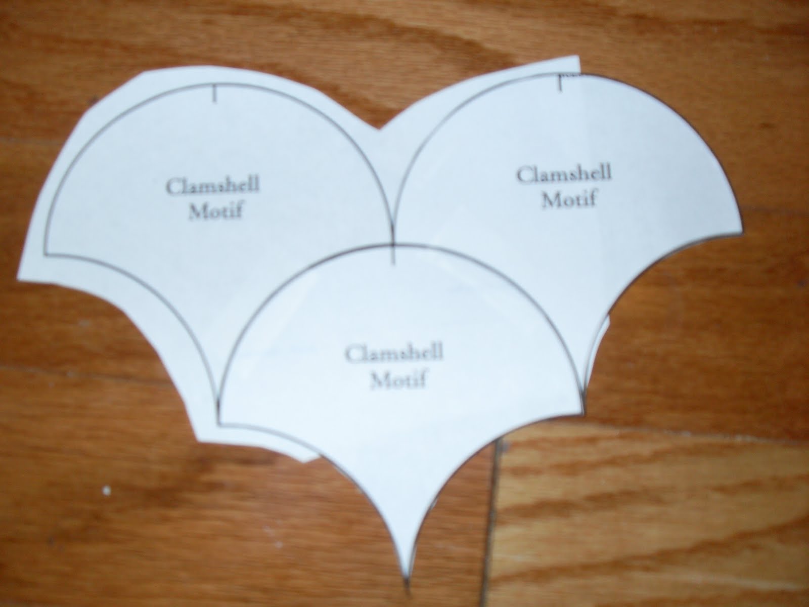 2 B Quilting Clamshell Pattern