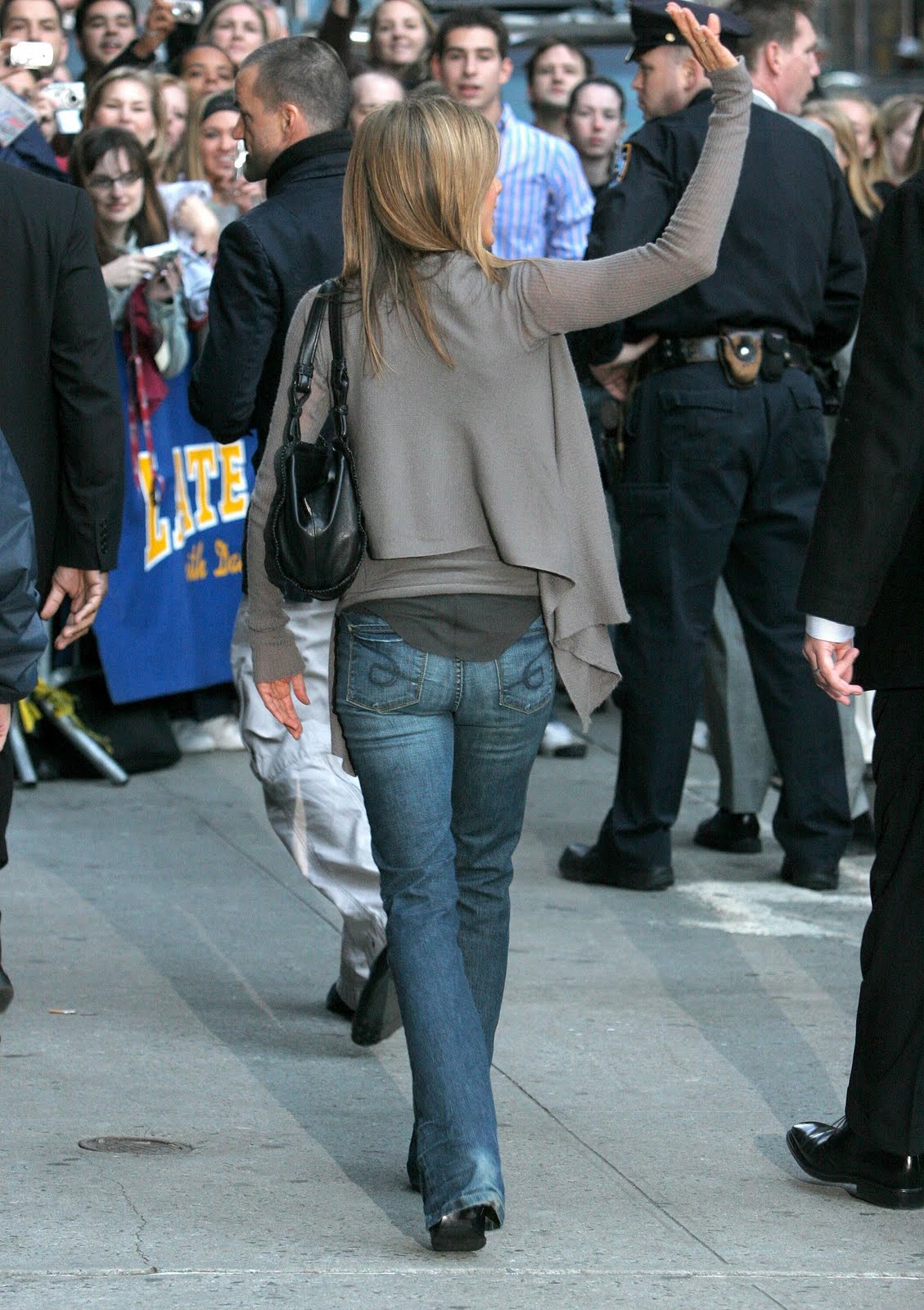 Jennifer Anistons Butt 83