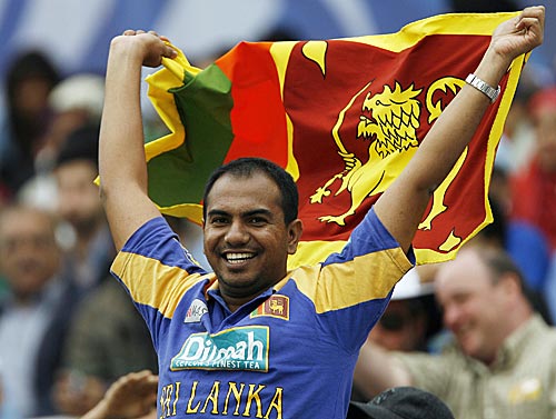 [Sri+Lanka's+chances+of+making+it+to+the+semi-finals+received+a+big+boost+with+the+19-run+win-782871.jpg]