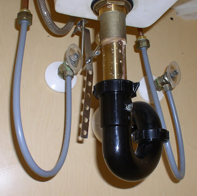 How To Replace Bathroom Valves And Hoses - How To Fix A Leaky Shut Off Valve Under Bathroom Sink