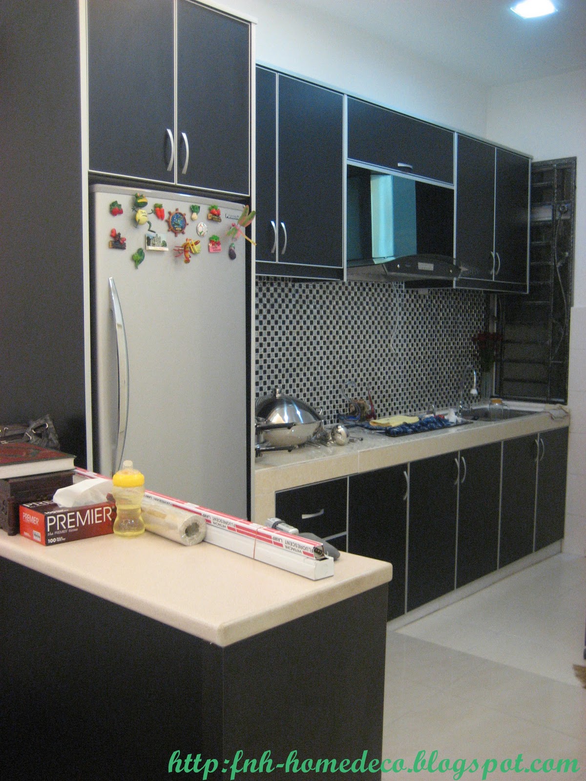 deco table top dapur Claire Rees