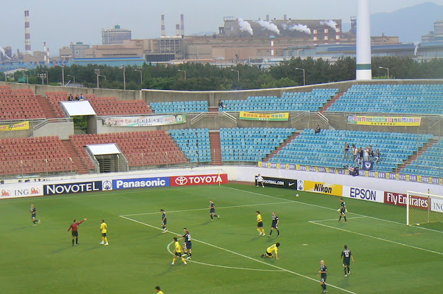 Chunnam and Melbourne in action at Gwangyang Stadium