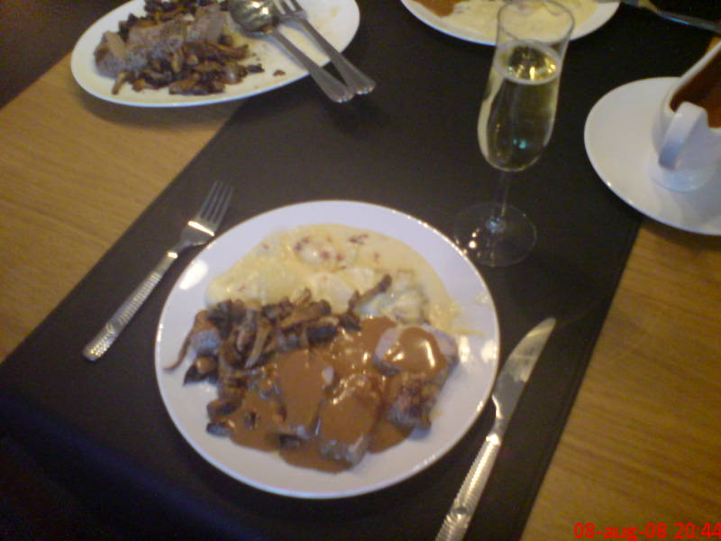 [image-upload-50-747619.jpg]