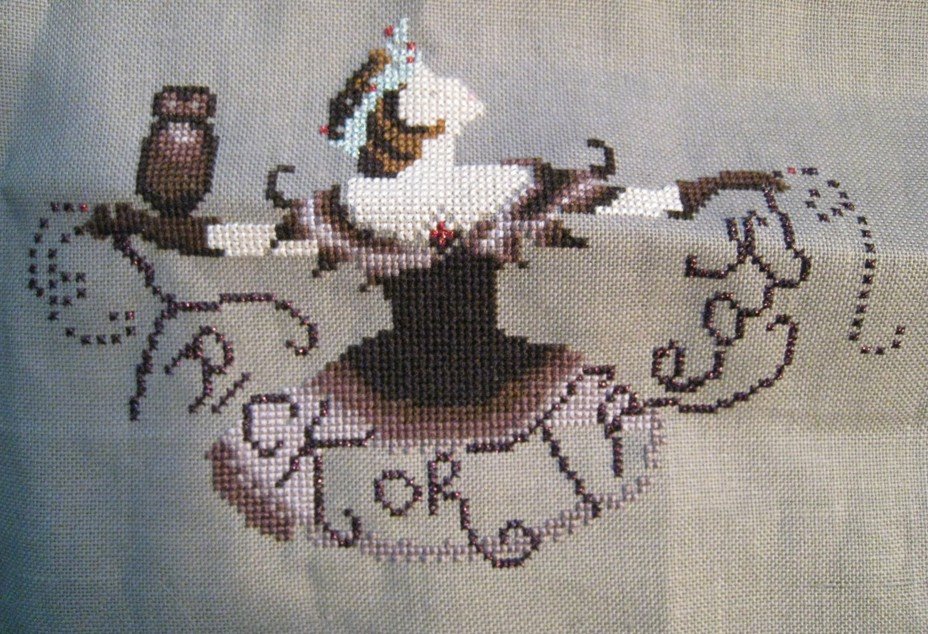 [wiphalloweenfairy,mirabilia,feb09.jpg]