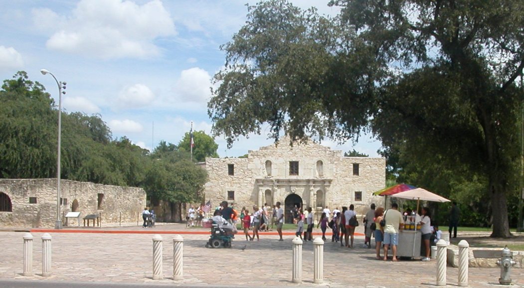 [Alamo_front.jpg]