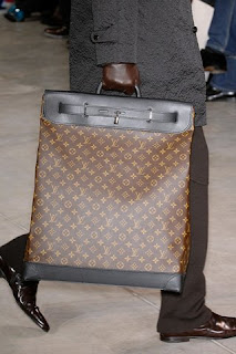 Javon Antonio Drake: Louis Vuitton Men&#39;s Bags!!!