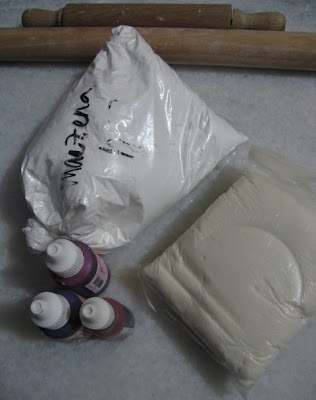 Catatan Di Dapur Teknik Menghias Dengan Fondant