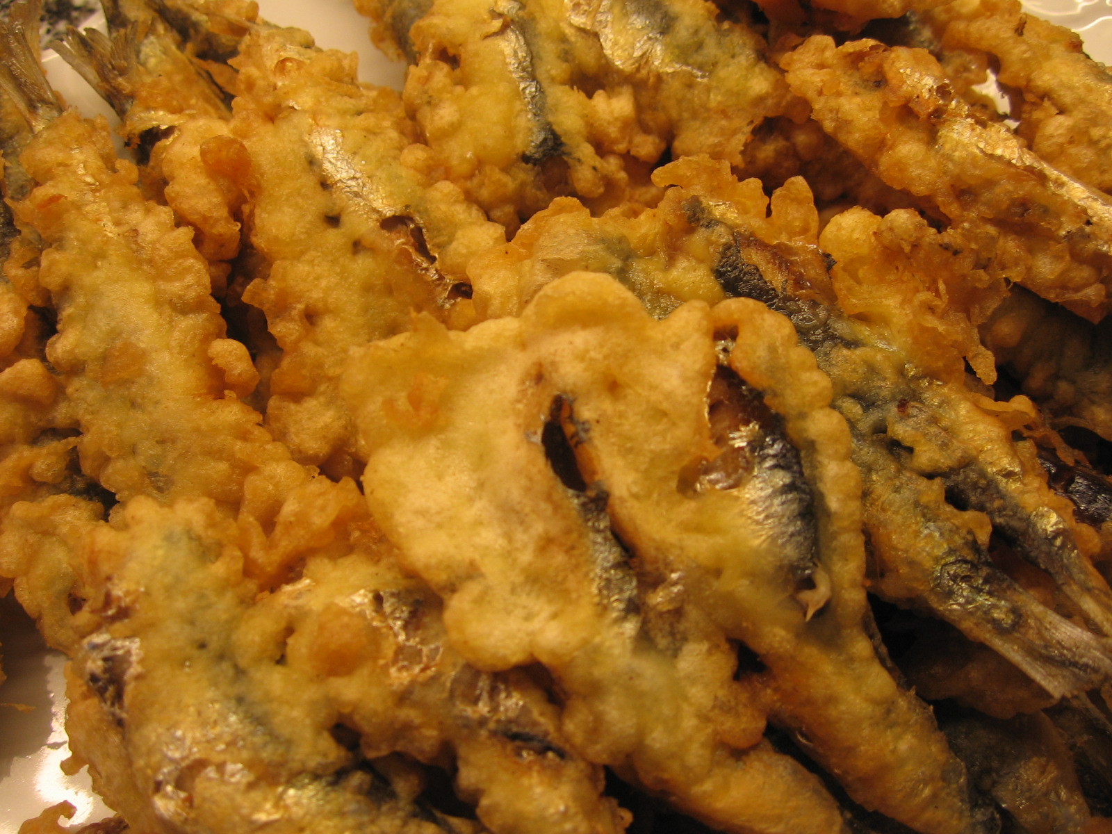 [sardinhas+albardadas+com+açorda.jpg]