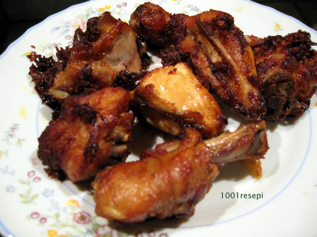 Koleksi 1001 Resepi Ayam Goreng Berempah