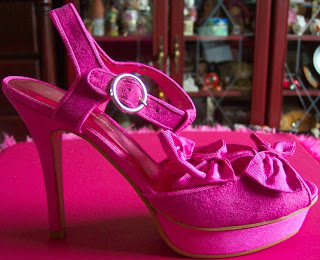 Matalan pink suede bow platforms