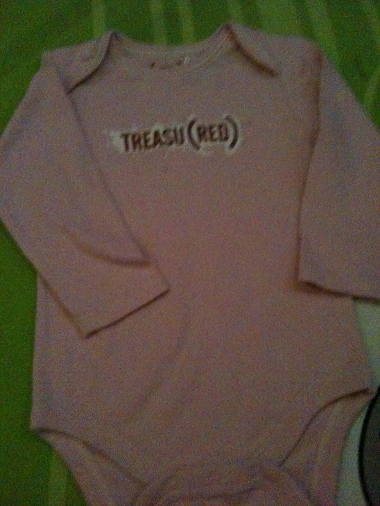 GAP PINK ROMPER TREASURE (12-18M)