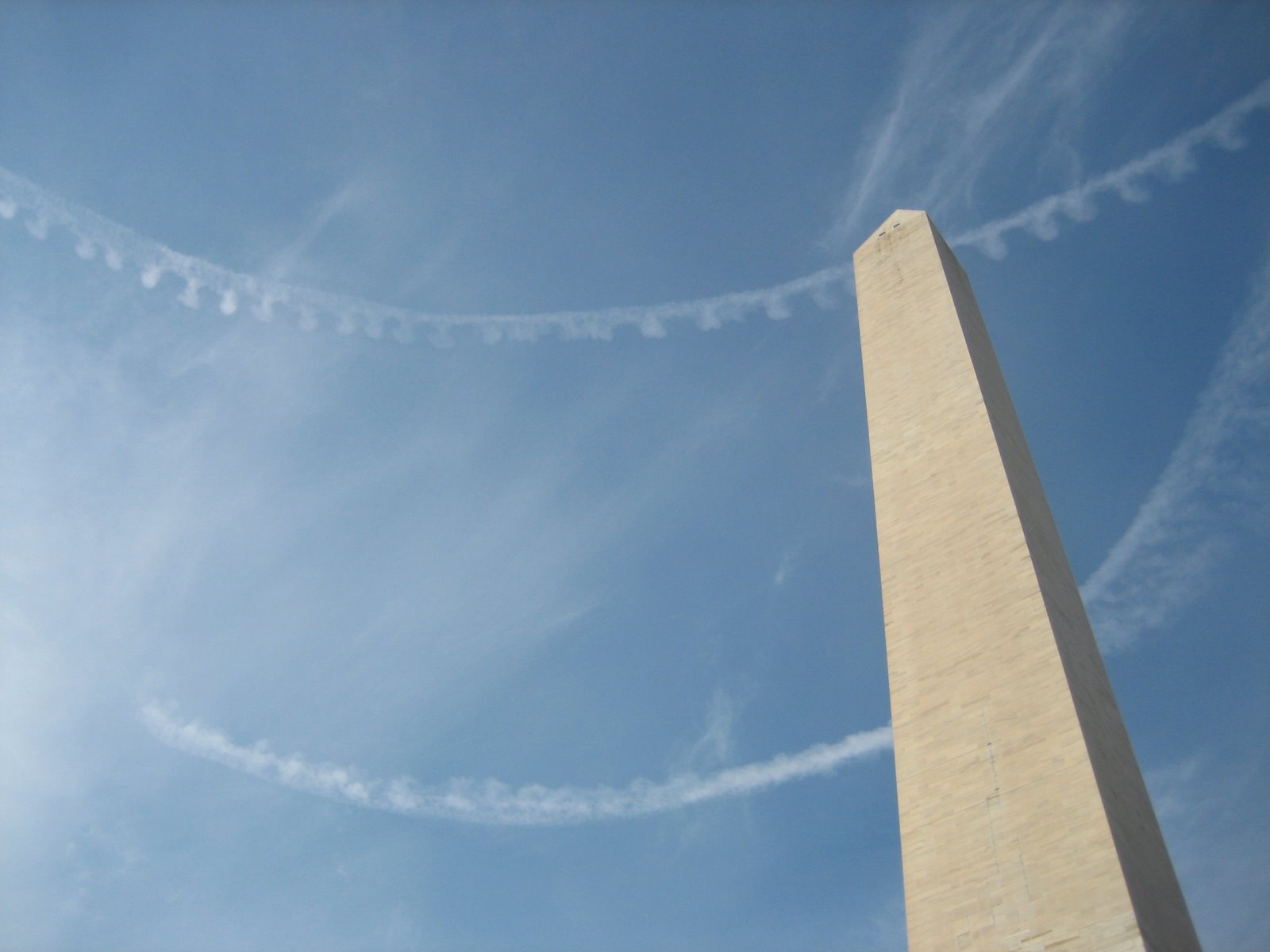 [Washington+Monument+Sky.jpg]