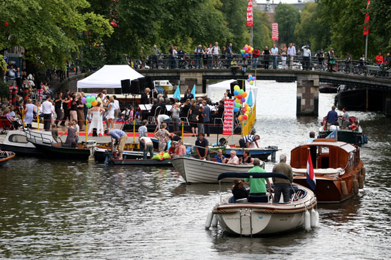 [IMG_8176T+leve.jpg]