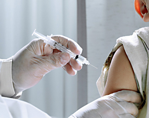 [injecting+a+child.jpg]