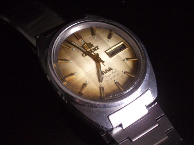 orient yellow dial