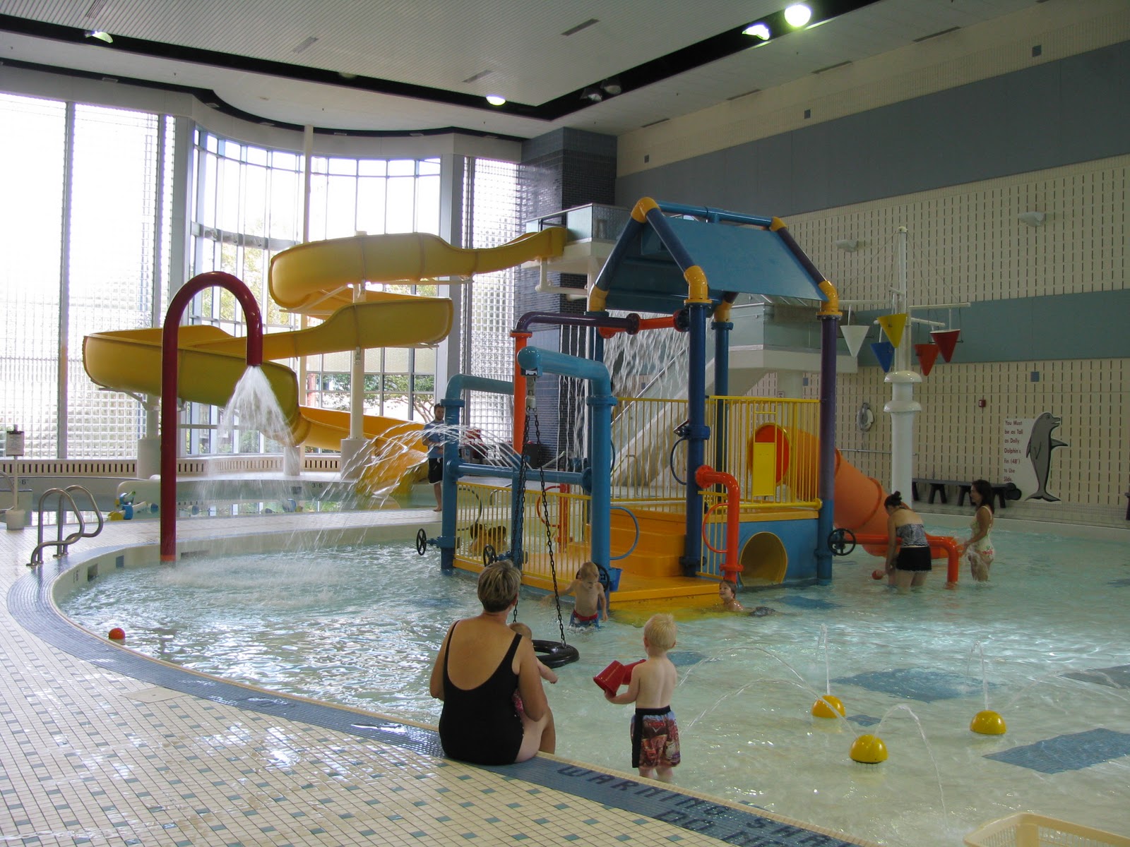 new holland community pool