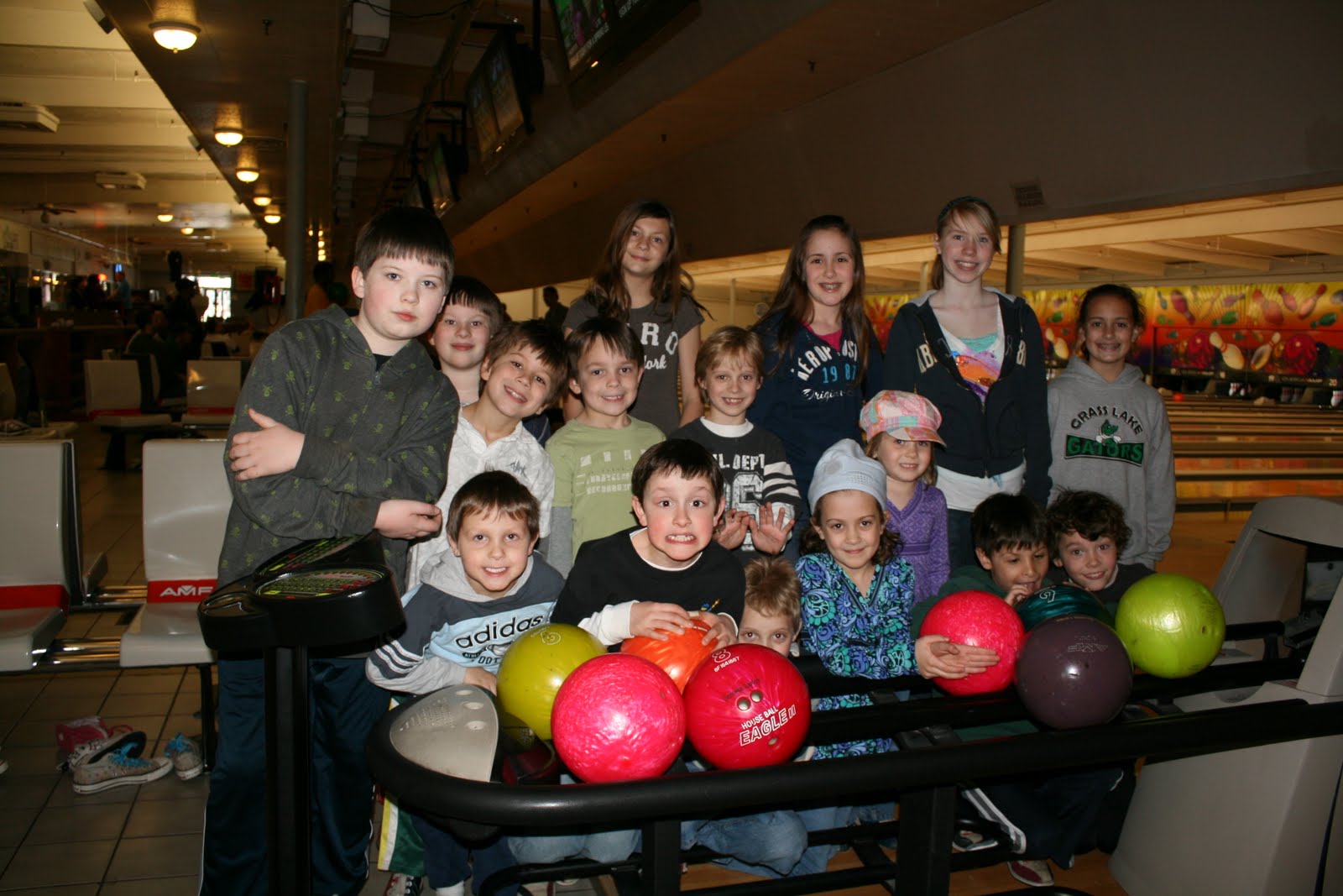 Cub Scouts: Den 1/Pack 461: Spring Break Bowling