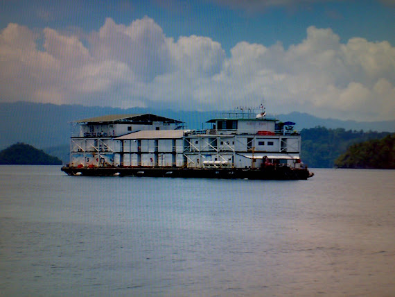 Between Arguni Island
