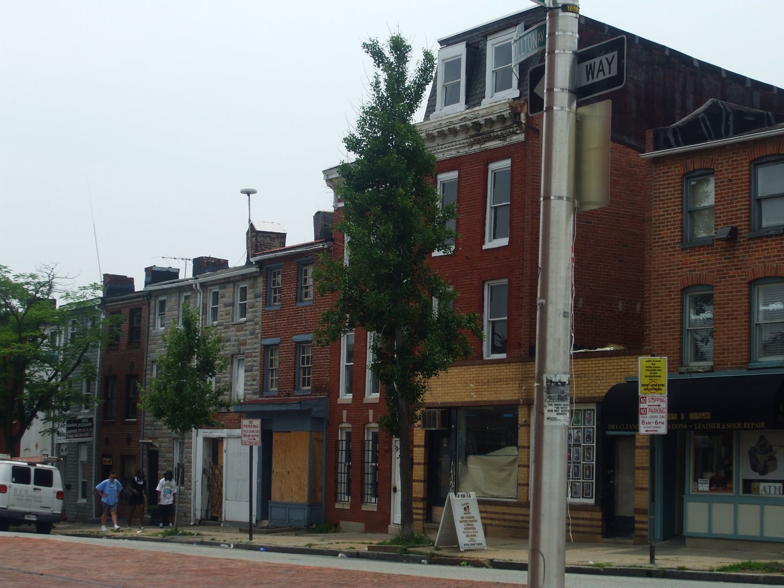 [Hollins+Market15.JPG]