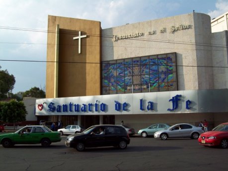 Bancos mexicanos cancelan las cuentas de la Iglesia Universal del Reino de  Dios