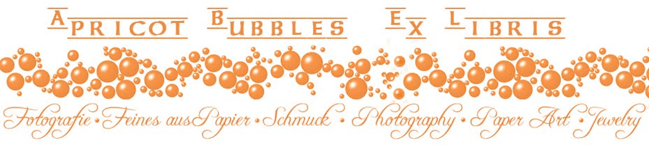 Apricot Bubbles / Ex_Libris