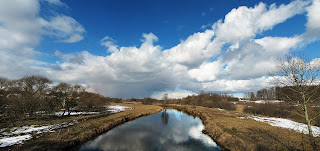 Пейзаж весна река небо панорама