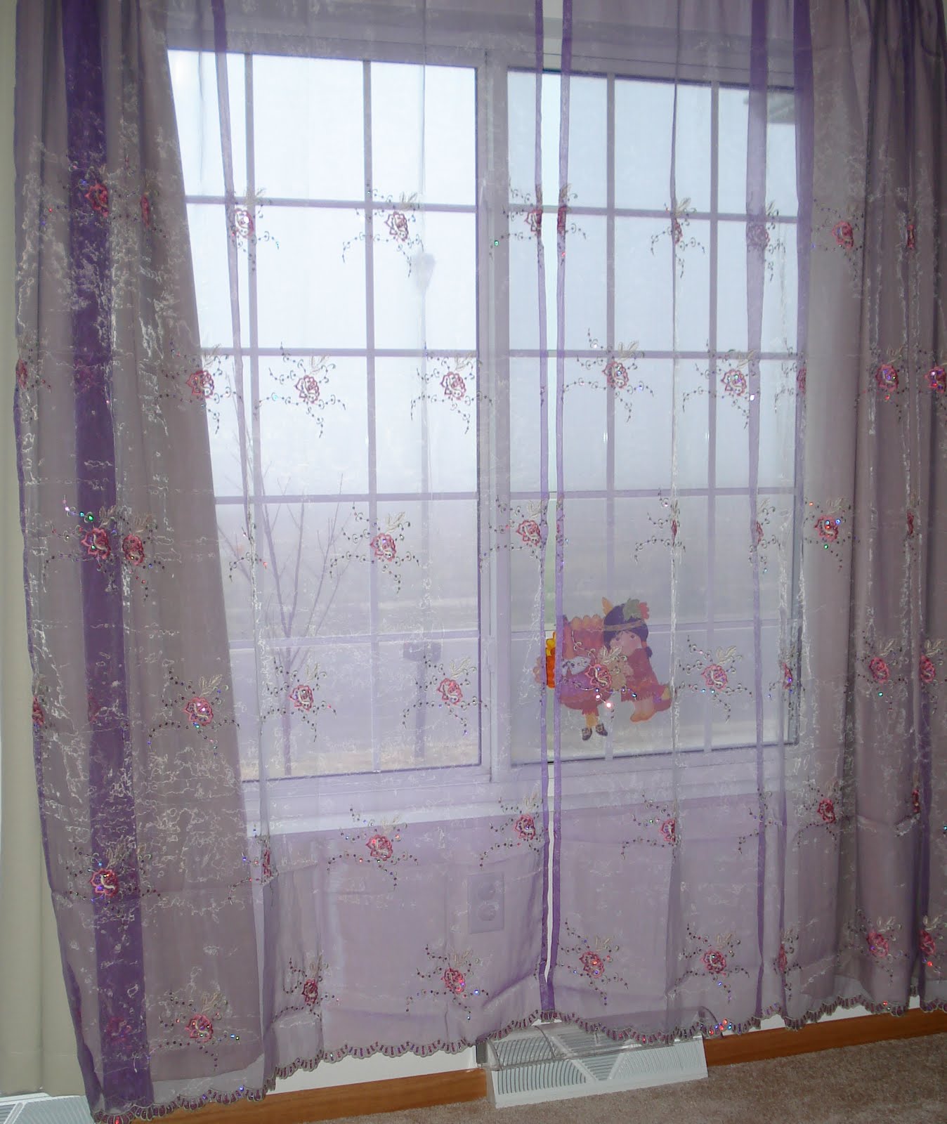 Reflections from a Mother's Soul: Curtains for a Little Girl's Room