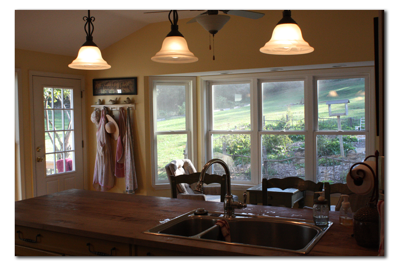 joyfulmomofmany: Morning kitchen