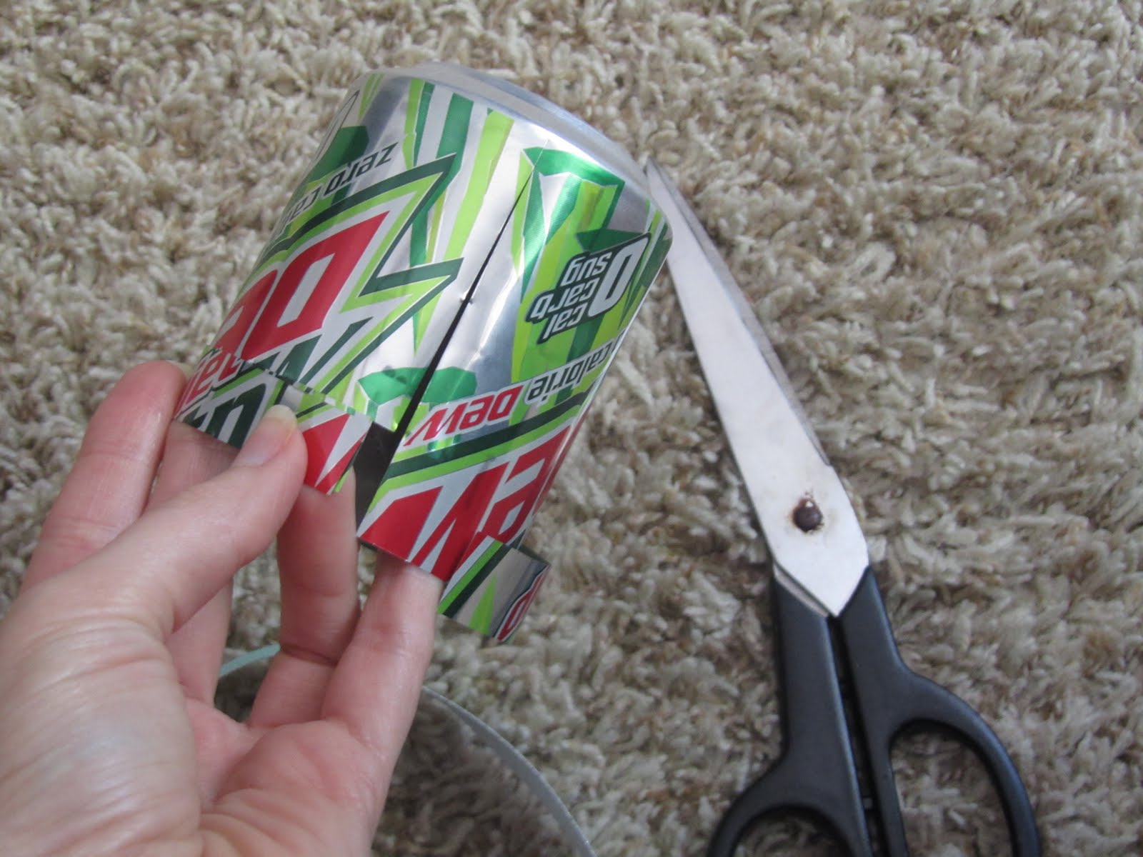 Twelve Crafts Till Christmas more soda can jewelry? ugh!