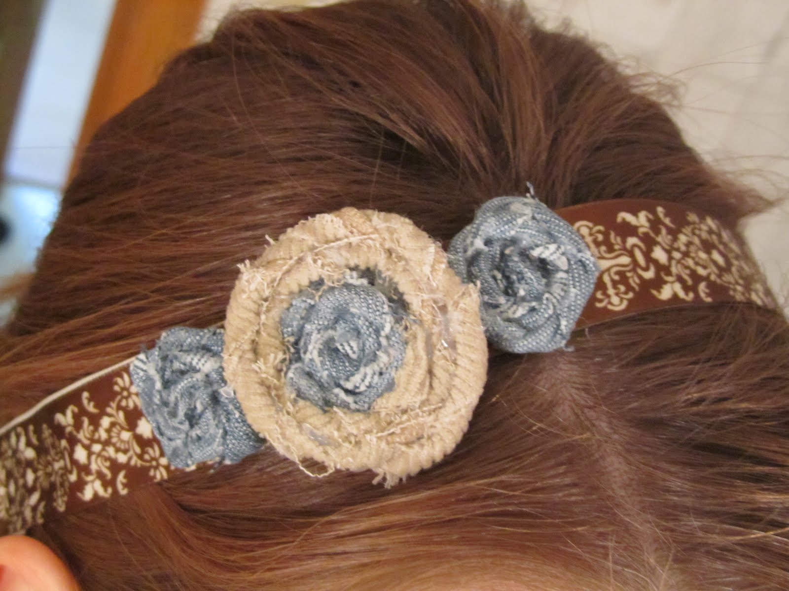 twelve-crafts-till-christmas-no-sew-headband-tutorial