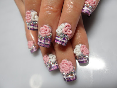 The Beauty and Latest of 3D Nail Art-3