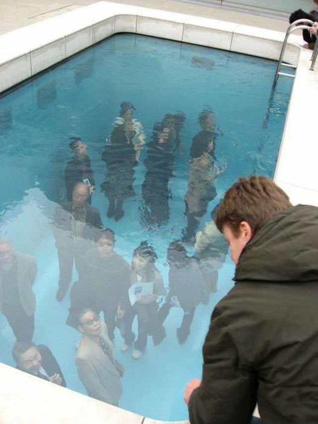 Funny_Pool_3.jpg