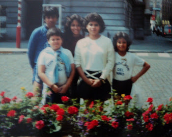 Participantes de la Asamblea Internacional de Niños Bandera de la Paz, Sofia 1985