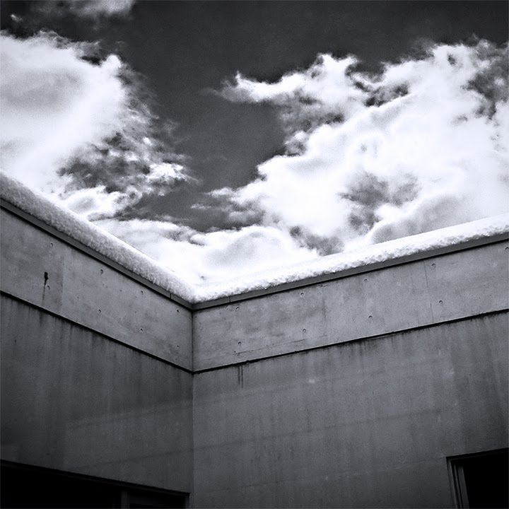 [R0062714-004.jpg]