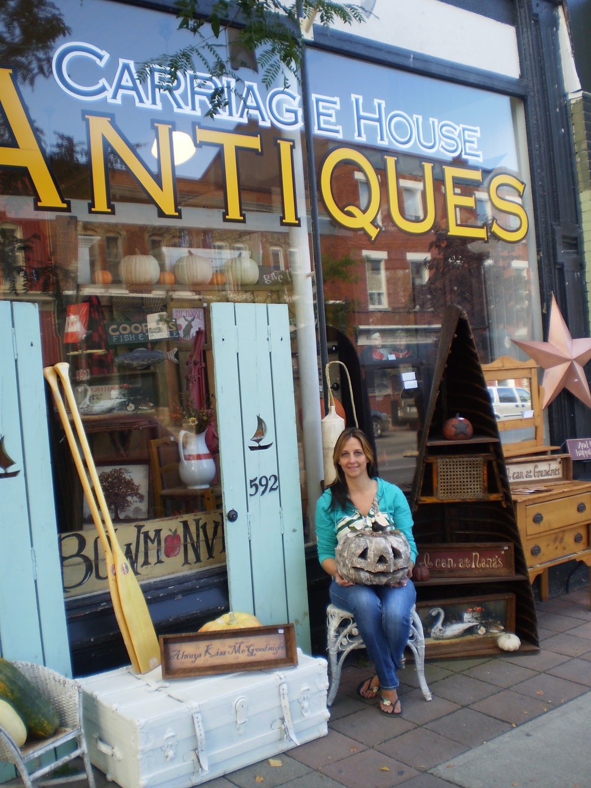 Carriage House Antiques Aberfoyle Fall Antiques Show,and some "Treats